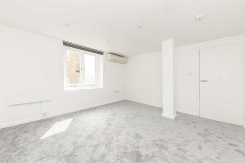 2 bedroom flat to rent, Singapore Road, London W13