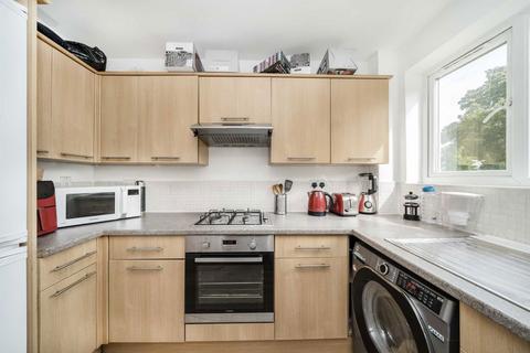 2 bedroom flat for sale, Murray Road, London W5