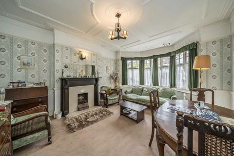 4 bedroom semi-detached house for sale, Lavington Road, London W13