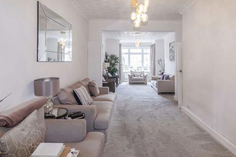 5 bedroom house to rent, Dudley Gardens, London W13