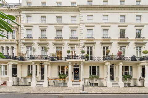 4 bedroom flat to rent, Leinster Square, London W2