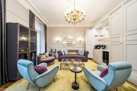 4 bedroom flat to rent, Leinster Square, London W2