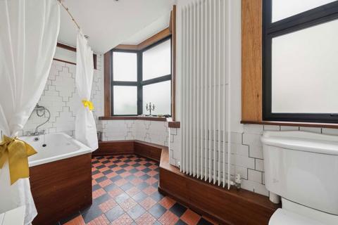 218a Ivydale Road, London, SE15 3BU