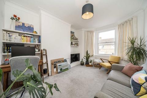 2 bedroom flat for sale, Athenlay Road, London SE15