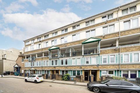 2 bedroom flat for sale, East Surrey Grove, London SE15