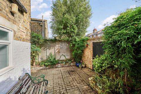 3 bedroom terraced house for sale, Relf Road, London SE15