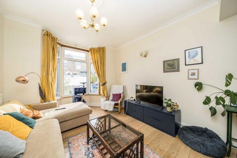 3 bedroom terraced house for sale, Stanbury Road, London SE15