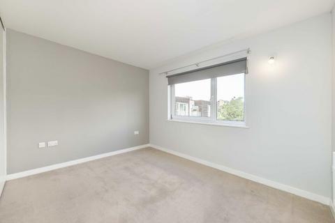 2 bedroom flat for sale, Borland Road, London SE15