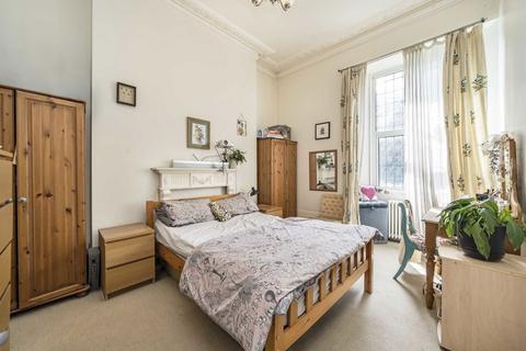 1 bedroom flat for sale, Queens Road, London SE15