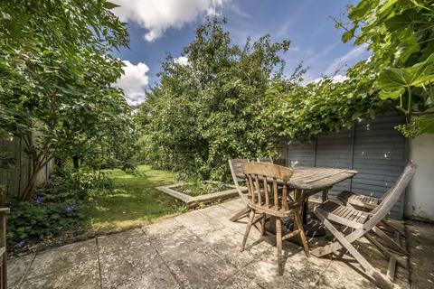 3 bedroom terraced house for sale, Kirkwood Road, London SE15