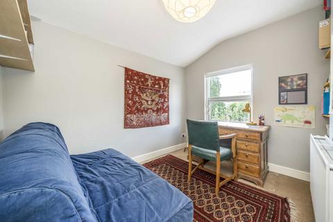 77 Kirkwood Road, London, SE15 3XU