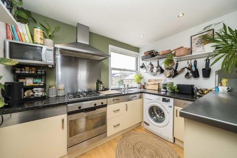 1 bedroom flat for sale, Carden Road, London SE15