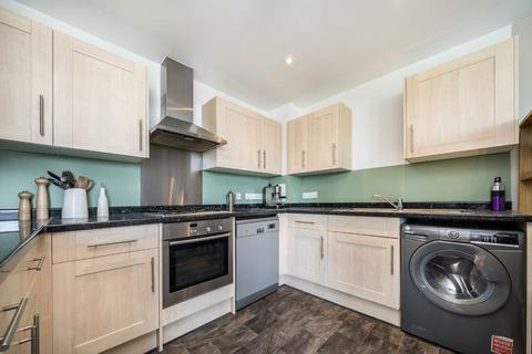 2 bedroom flat for sale, Rye Lane, London SE15