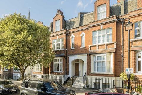 3 bedroom terraced house to rent, Ranelagh Grove, London SW1W