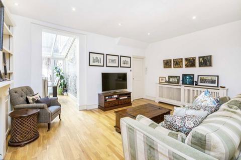 2 bedroom flat to rent, Claverton Street, London SW1V