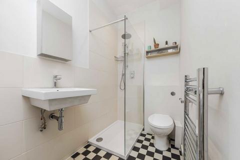 1 bedroom flat to rent, Aylesford Street, London SW1V