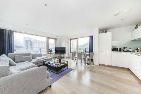 2 bedroom flat for sale, Hardwicks Square, London SW18