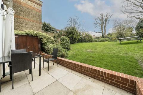 2 bedroom flat for sale, Upper Richmond Road, London SW15