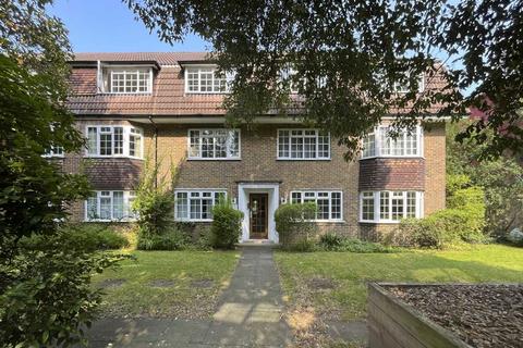 2 bedroom flat for sale, West Hill, London SW15