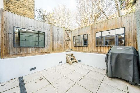 1 bedroom flat for sale, Ringford Road, London SW18