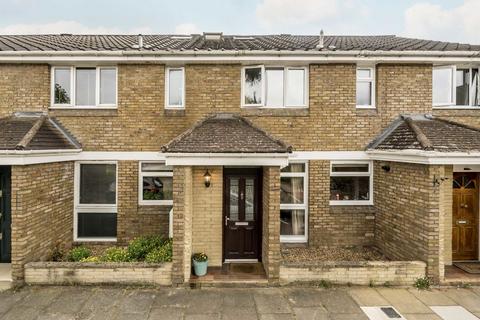 3 bedroom house for sale, Pettiward Close, London SW15