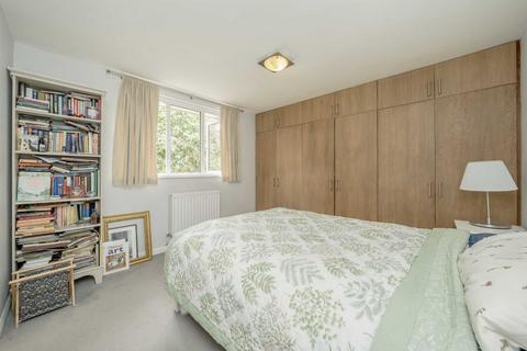 3 bedroom house for sale, Pettiward Close, London SW15