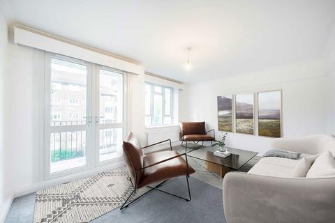 3 bedroom flat for sale, Whitnell Way, London SW15