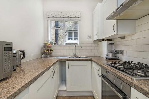 1 bedroom flat for sale, Bramcote Road, London SW15