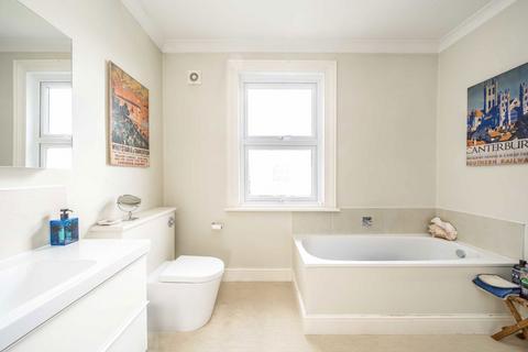 39 Fawe Park Road, London, SW15 2EB