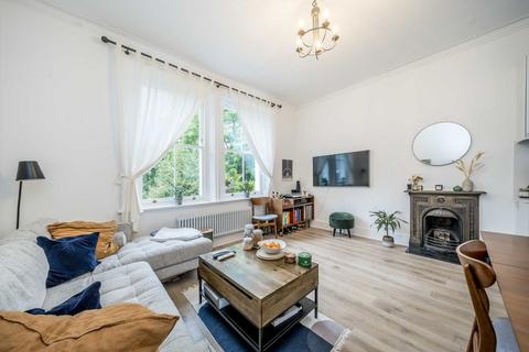 2 bedroom flat for sale, West Hill, London SW15