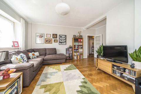 2 bedroom flat for sale, Upper Richmond Road, London SW15