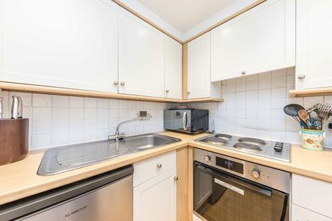 2 bedroom flat for sale, Putney High Street, London SW15