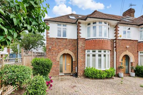 4 bedroom house to rent, Sispara Gardens, London SW18