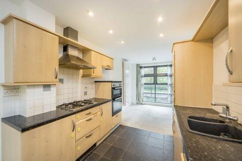 2 bedroom house to rent, Pallister Terrace, London SW15