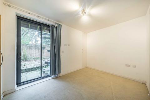 2 bedroom house to rent, Pallister Terrace, London SW15