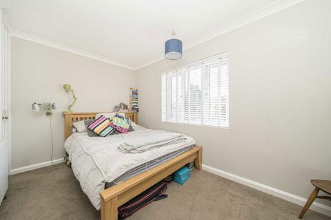 3 bedroom terraced house for sale, Lammas Road, Richmond TW10