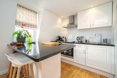 1 bedroom flat for sale, Lower Mortlake Road, Richmond TW9