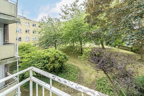 2 bedroom flat for sale, Sheen Road, Richmond TW9