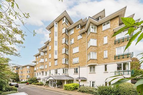 3 bedroom flat for sale, Strand Drive, Kew TW9