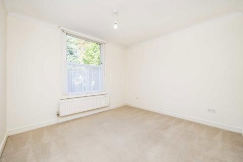 2 bedroom flat for sale, Kew Road, Kew TW9