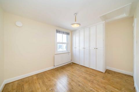 2 bedroom house to rent, Trinity Road, Richmond TW9