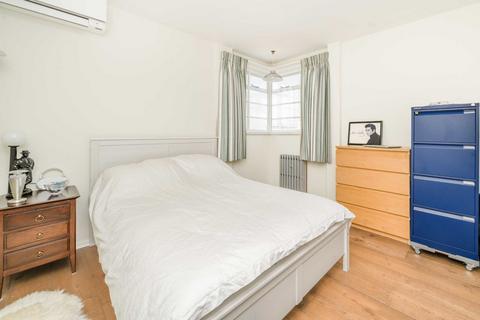 2 bedroom flat for sale, Sheen Road, Richmond TW9