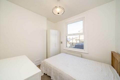 1 bedroom flat for sale, Sheen Road, Richmond TW9