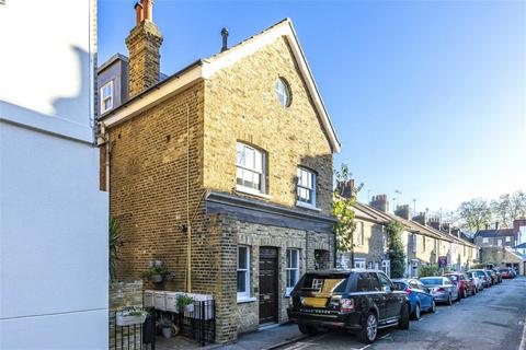 1 bedroom flat to rent, Rosedale Road, Richmond TW9