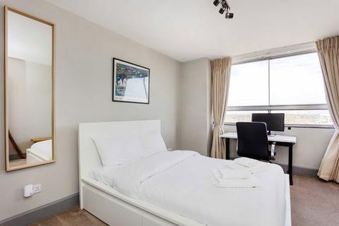 2 bedroom flat for sale, Lower Mortlake Road, Richmond TW9