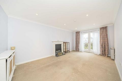 2 bedroom flat for sale, Grosvenor Road, Richmond TW10