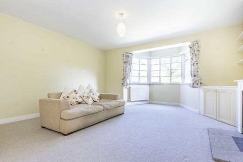 2 bedroom flat for sale, Courtlands, Richmond TW10