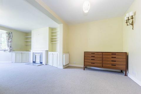 2 bedroom flat for sale, Courtlands, Richmond TW10