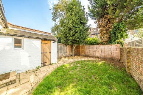 30 Church Avenue, London, SW14 8NN