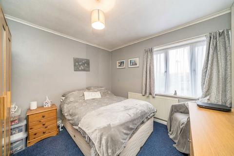 4 bedroom house for sale, Murray Road, Ham TW10